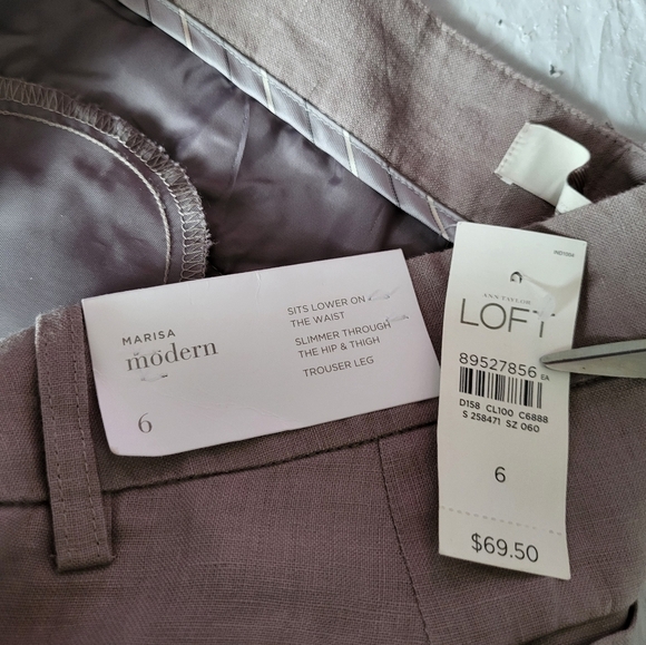 NEW- LOFT Women's Light Tan Chinos, Size 6 (32x34) - Picture 4 of 7